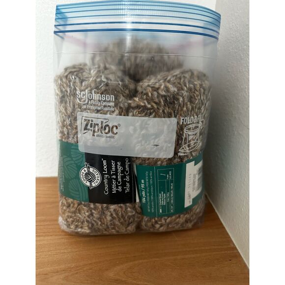 Loops & Threads Other - Loops & Threads Country Loom Acrylic Yarn in Shale Lot#1207 305248 NWT